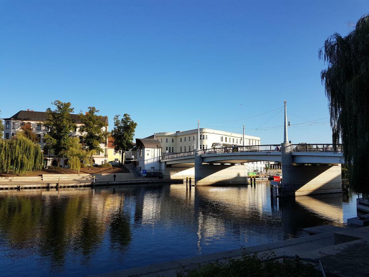Altstadt Ferienwohnung Brandenburg  Dış mekan fotoğraf