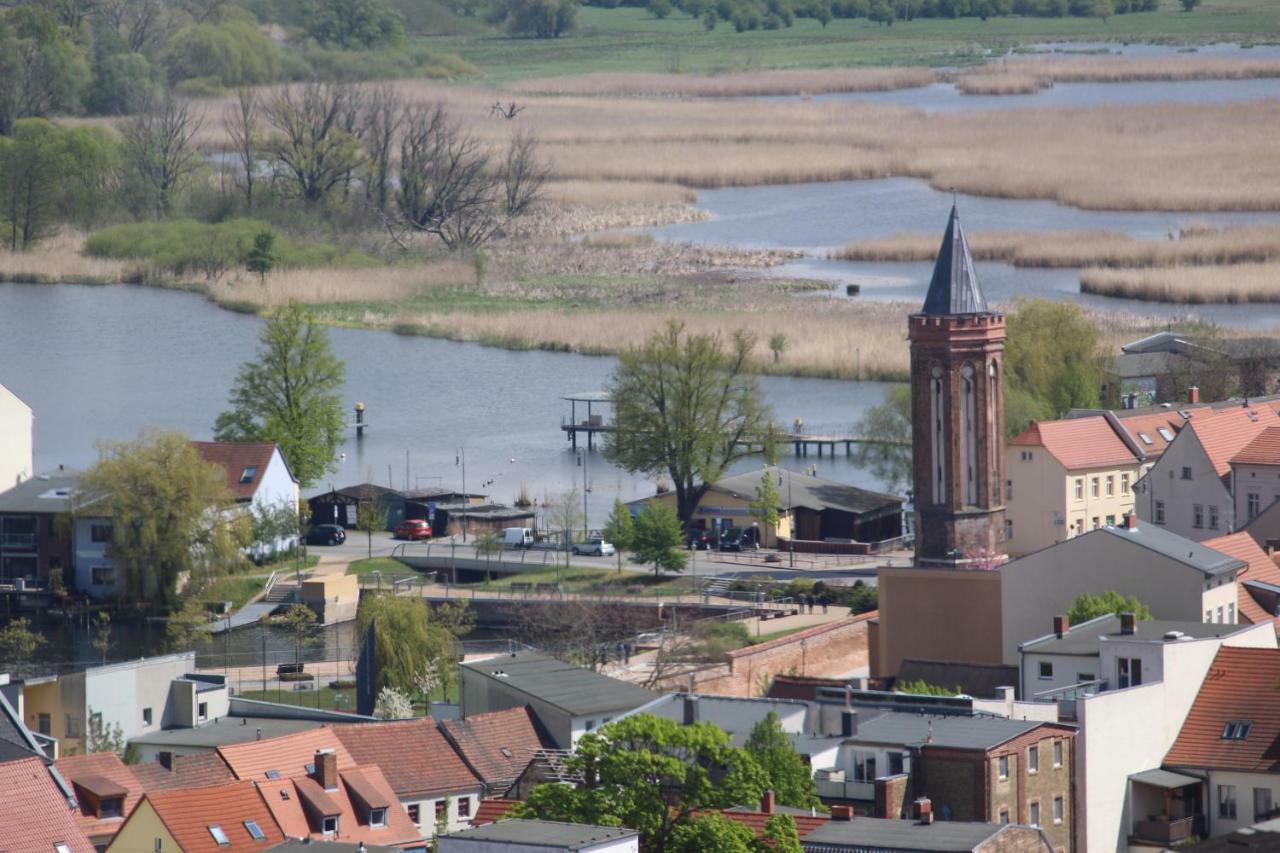 Altstadt Ferienwohnung Brandenburg  Dış mekan fotoğraf