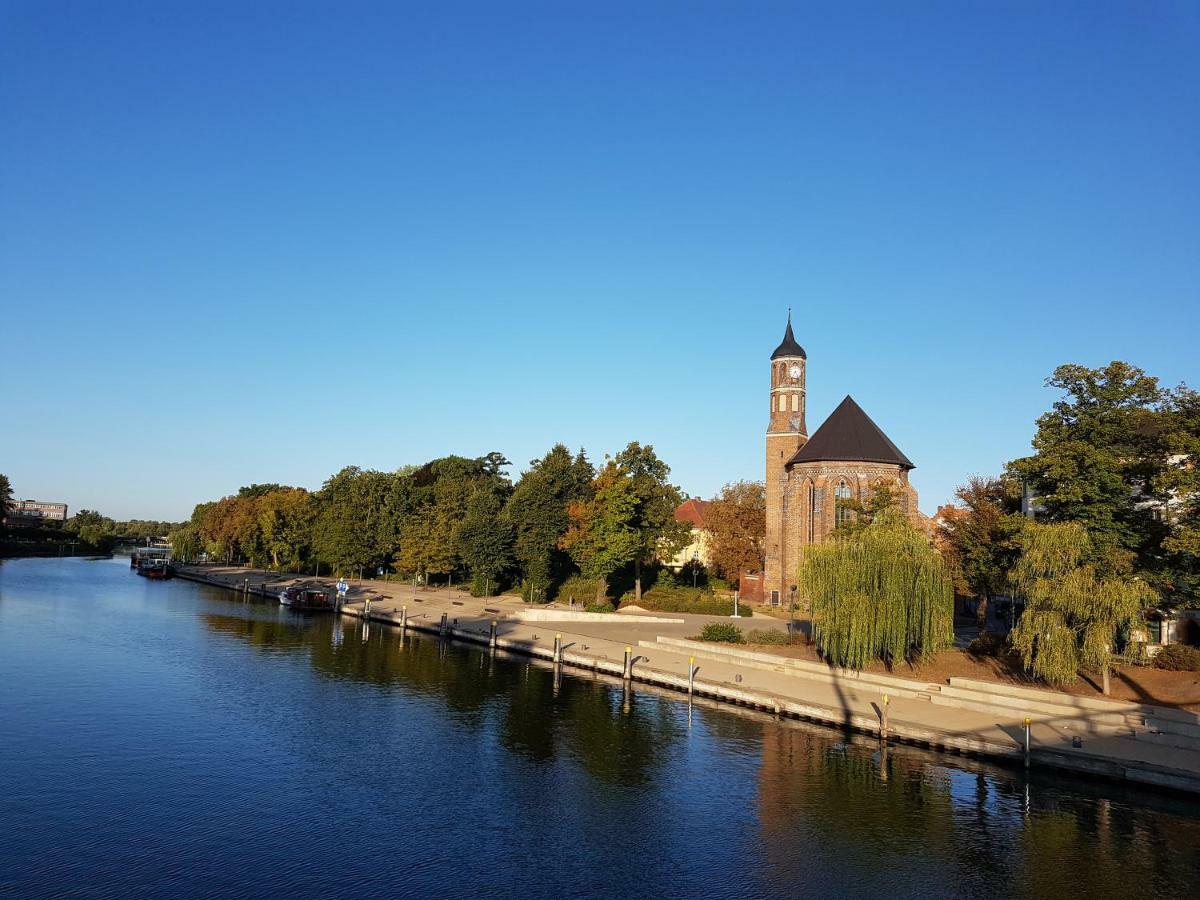 Altstadt Ferienwohnung Brandenburg  Dış mekan fotoğraf
